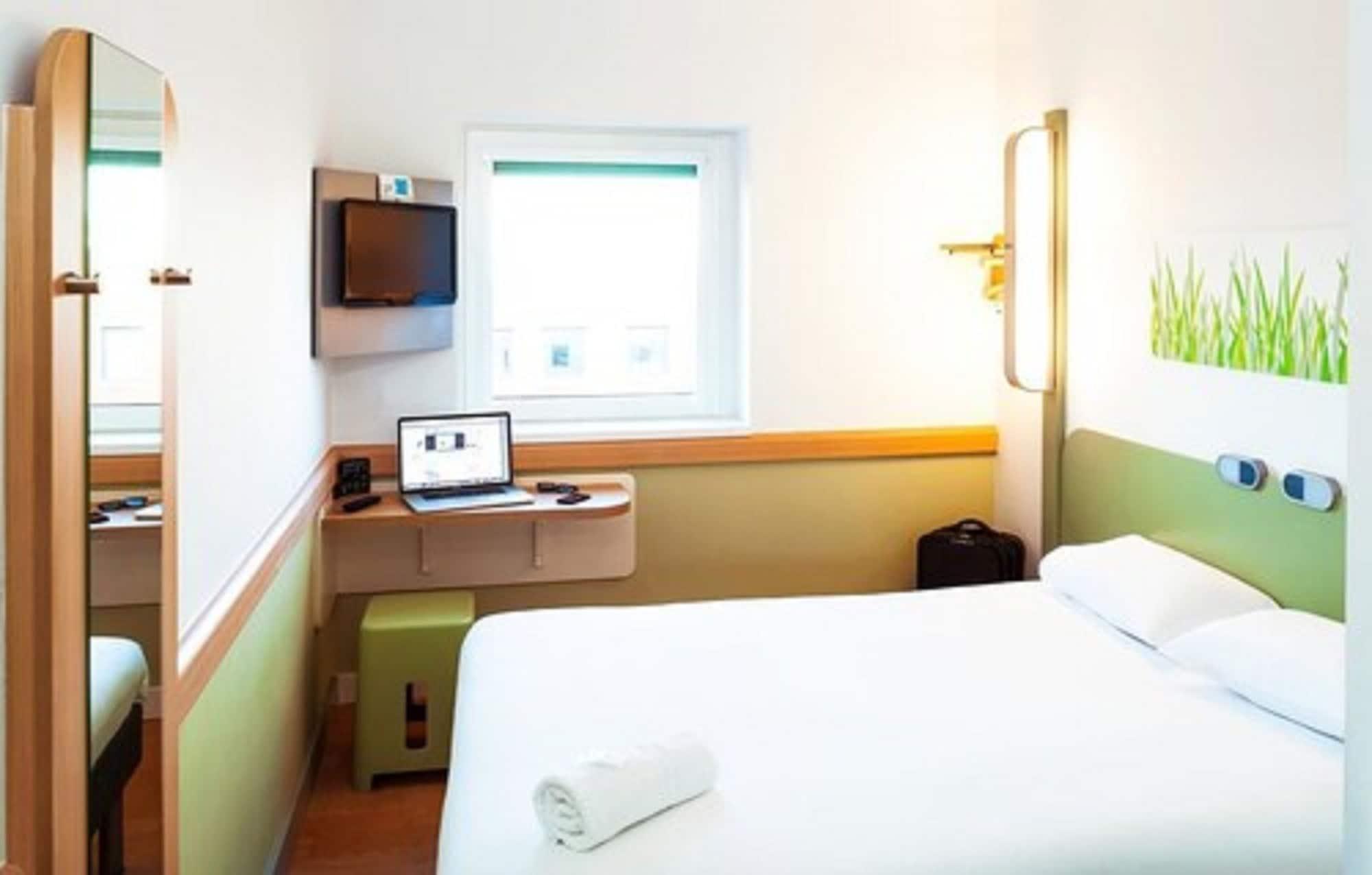 Ibis Budget Manchester Salford Quays Ngoại thất bức ảnh