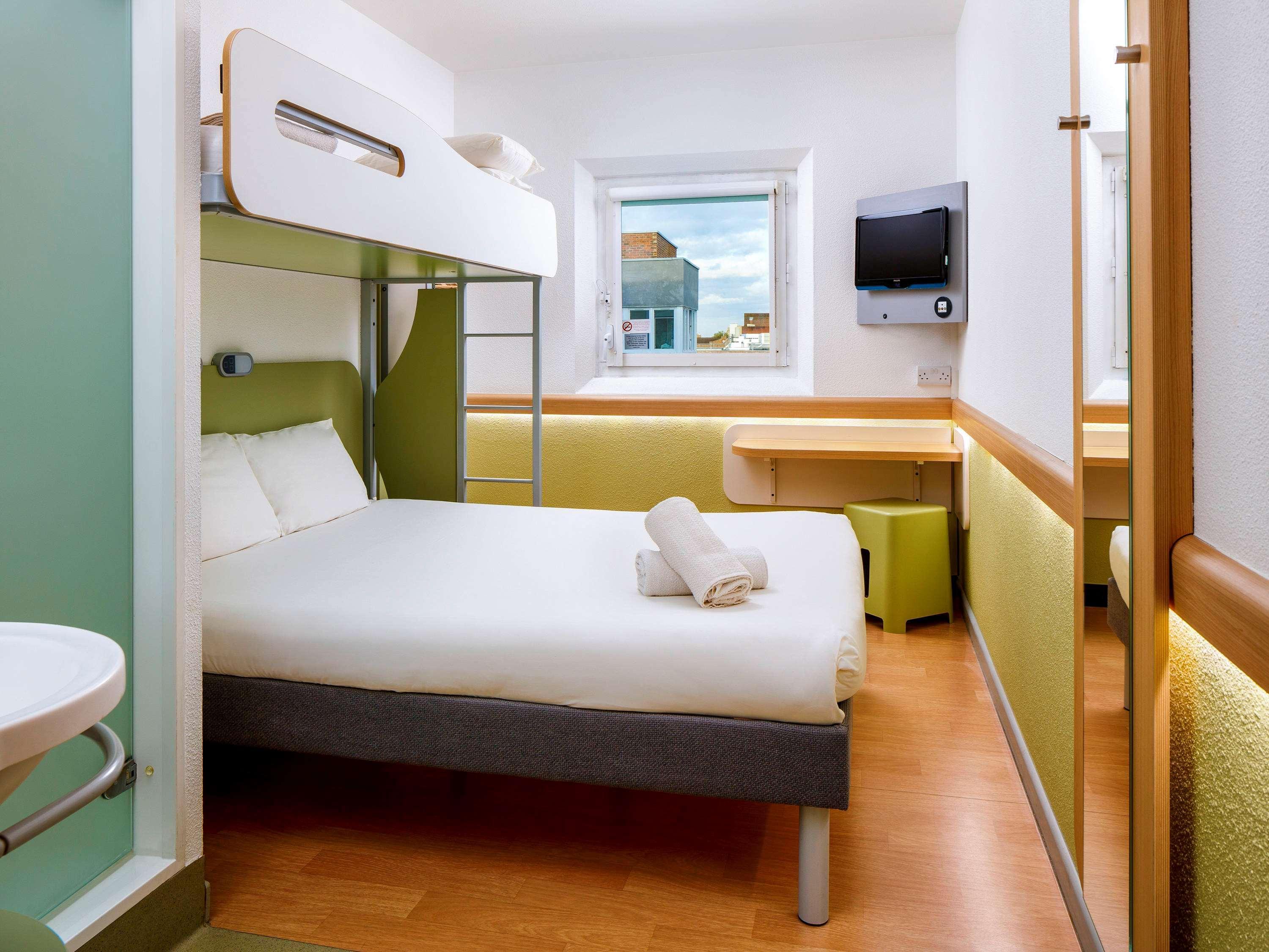 Ibis Budget Manchester Salford Quays Ngoại thất bức ảnh