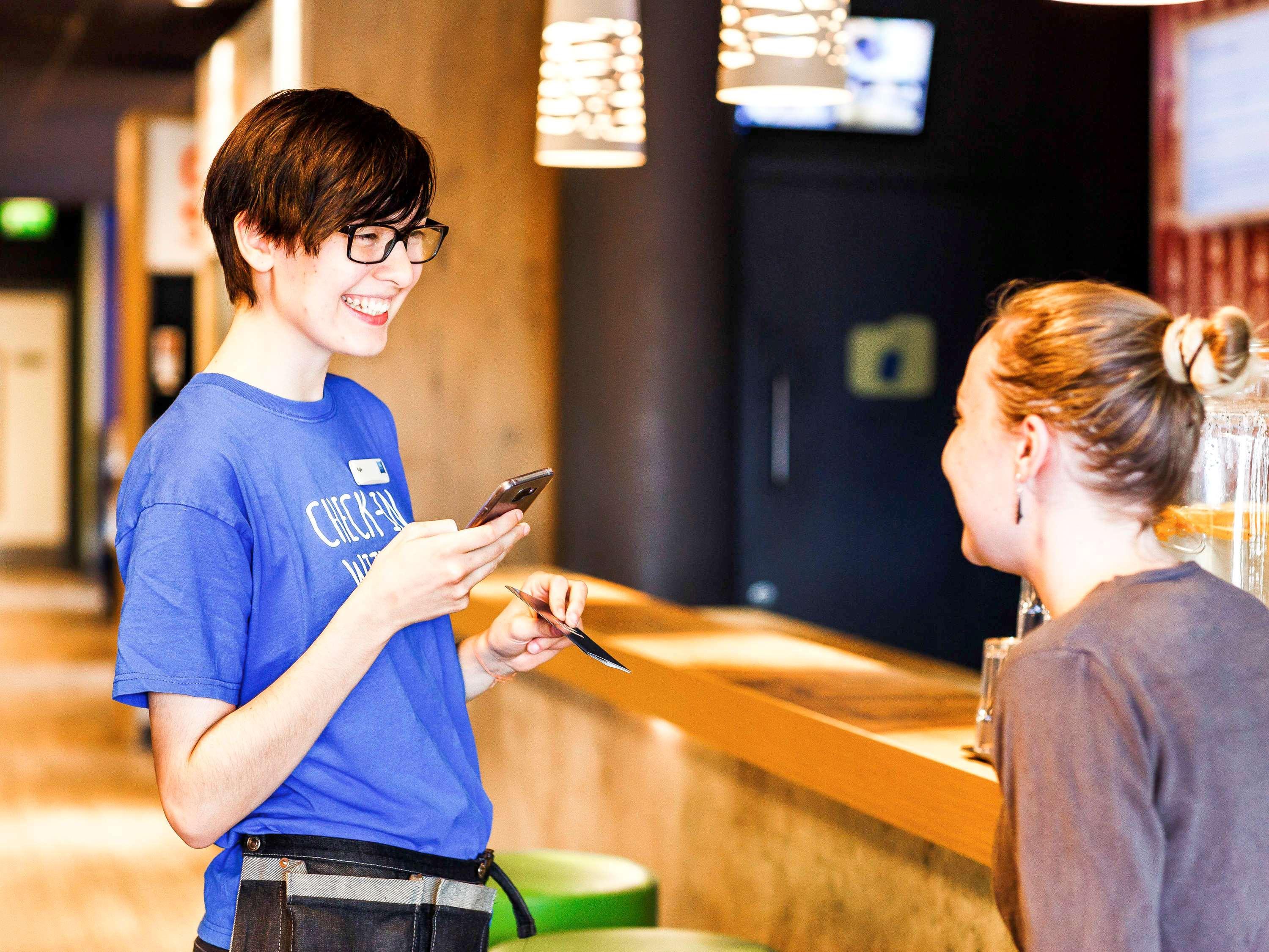 Ibis Budget Manchester Salford Quays Ngoại thất bức ảnh