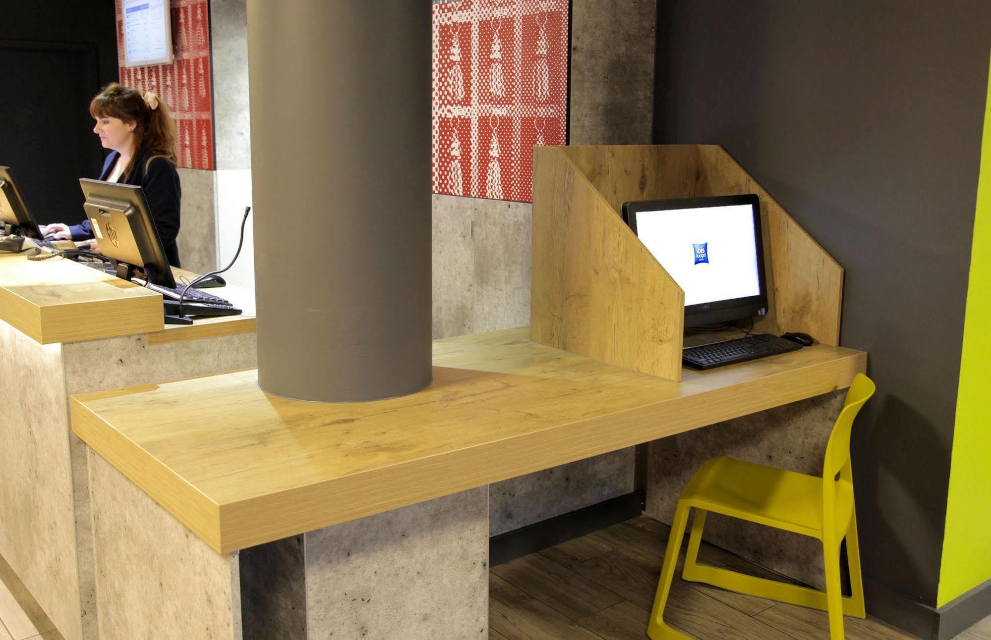 Ibis Budget Manchester Salford Quays Ngoại thất bức ảnh