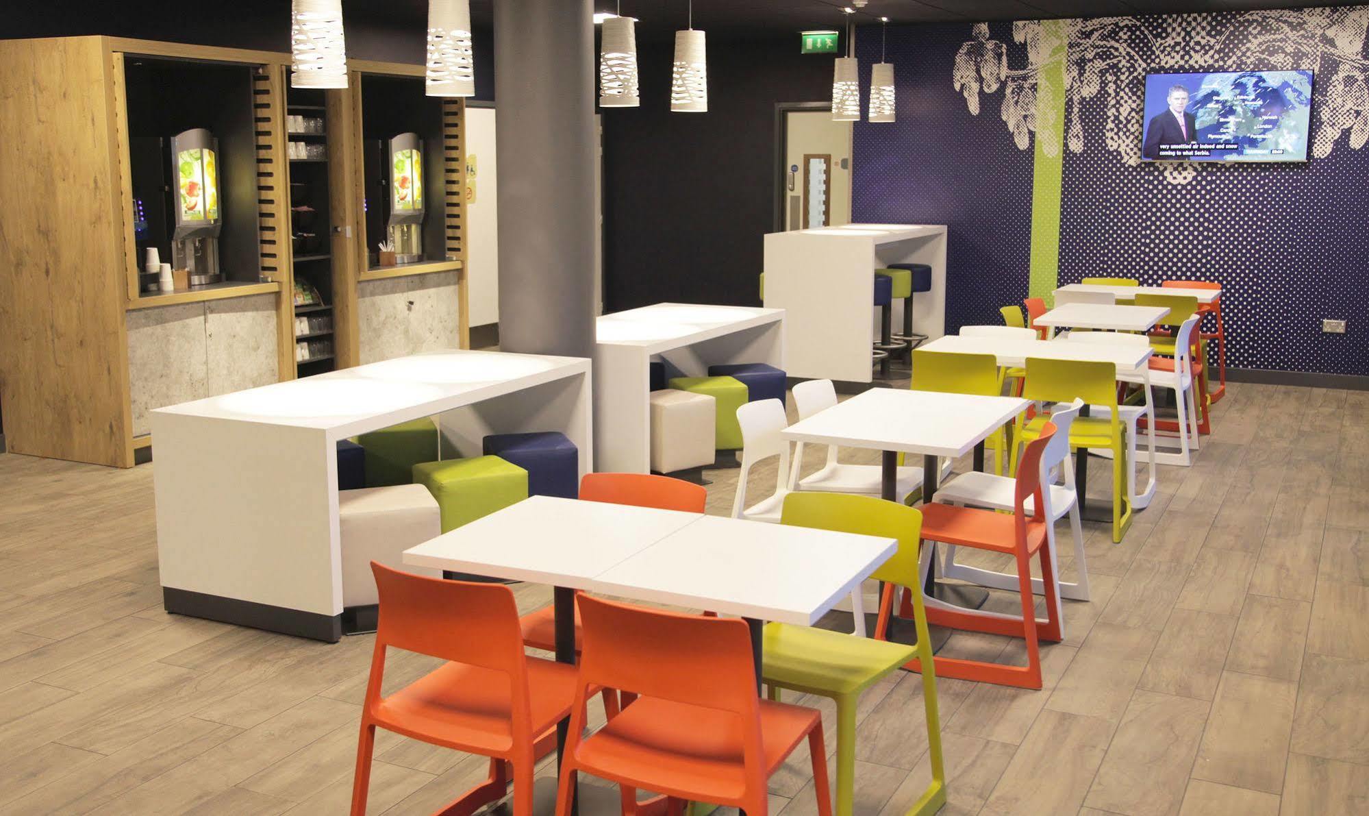 Ibis Budget Manchester Salford Quays Ngoại thất bức ảnh