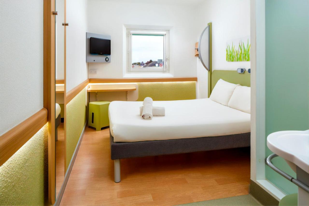 Ibis Budget Manchester Salford Quays Ngoại thất bức ảnh
